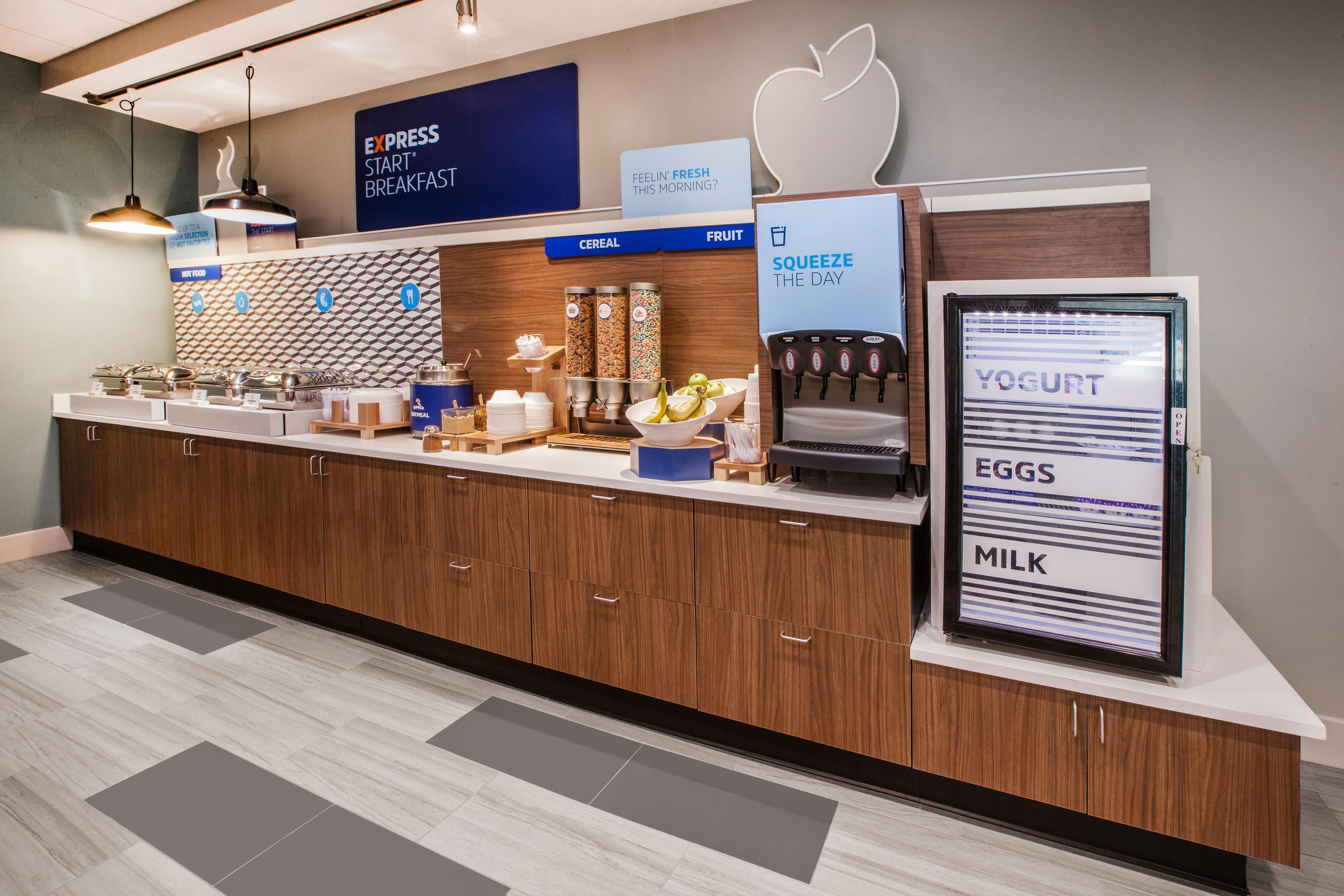 Holiday Inn Express Cloverdale - Greencastle By Ihg Ngoại thất bức ảnh