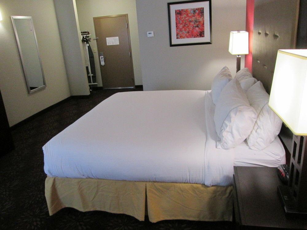 Holiday Inn Express Cloverdale - Greencastle By Ihg Ngoại thất bức ảnh